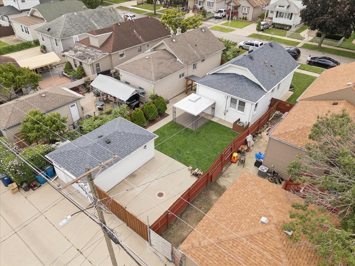 1639 N 16th Avenue, Melrose Park, IL 60160