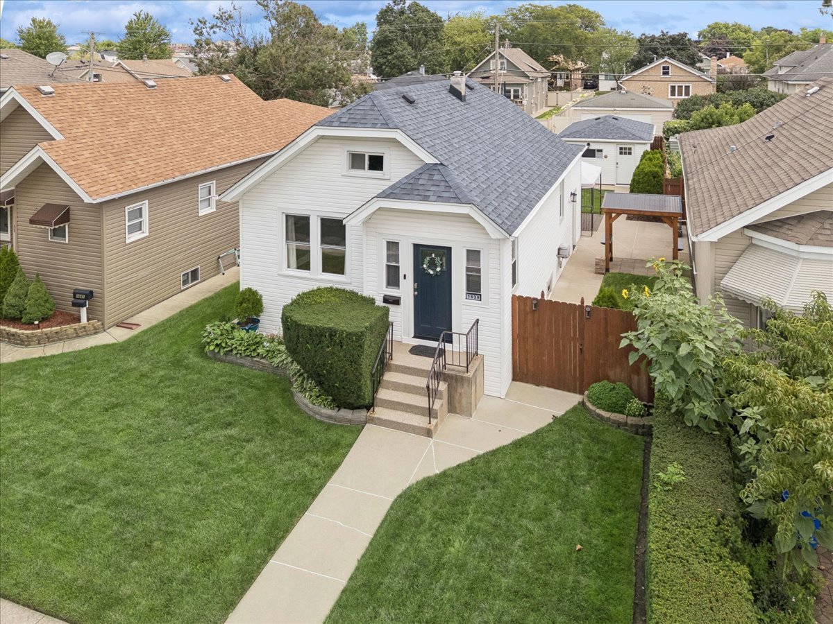 1639 N 16th Avenue, Melrose Park, IL 60160