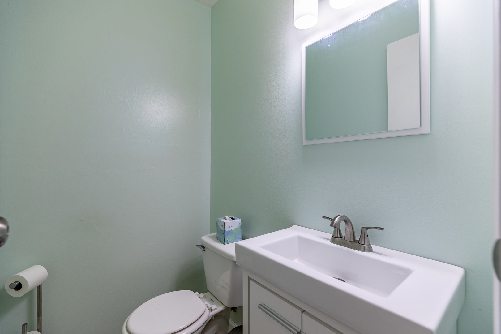 16527 Craig Drive, Oak Forest, IL 60452