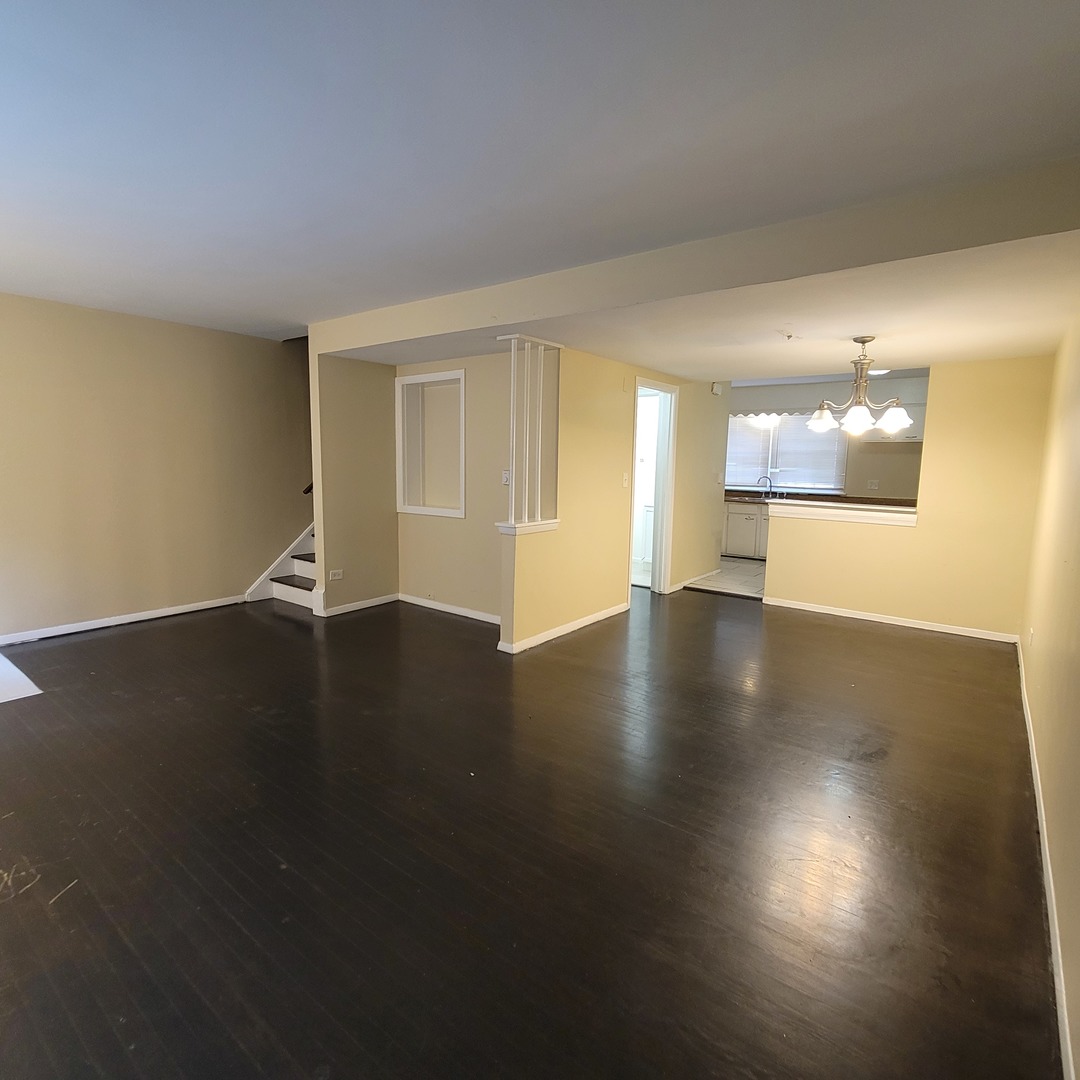 2110 Hebron Avenue #2110, Zion, IL 60099