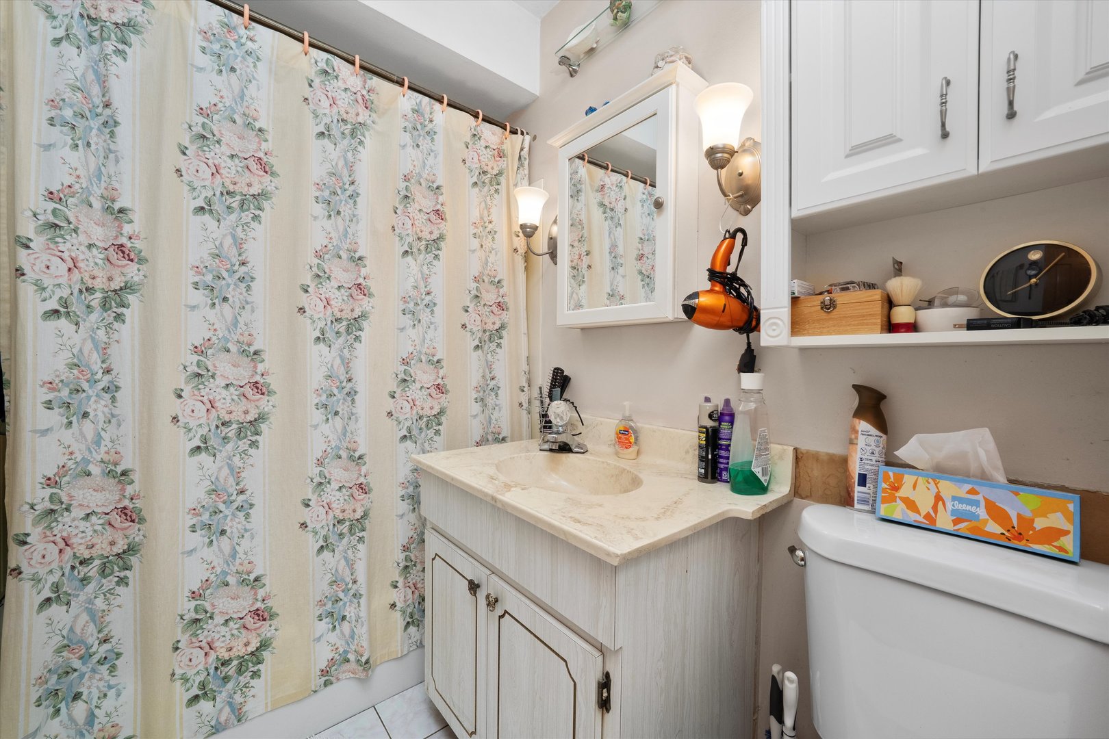 10630 S GREEN VALLEY Drive, Palos Hills, IL 60465