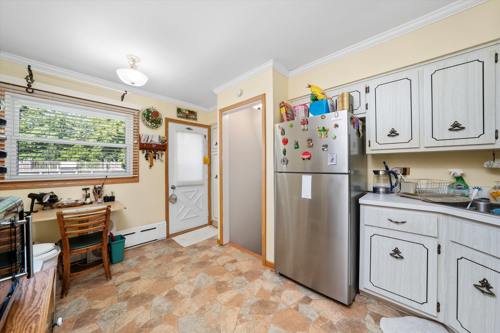 10630 S GREEN VALLEY Drive, Palos Hills, IL 60465