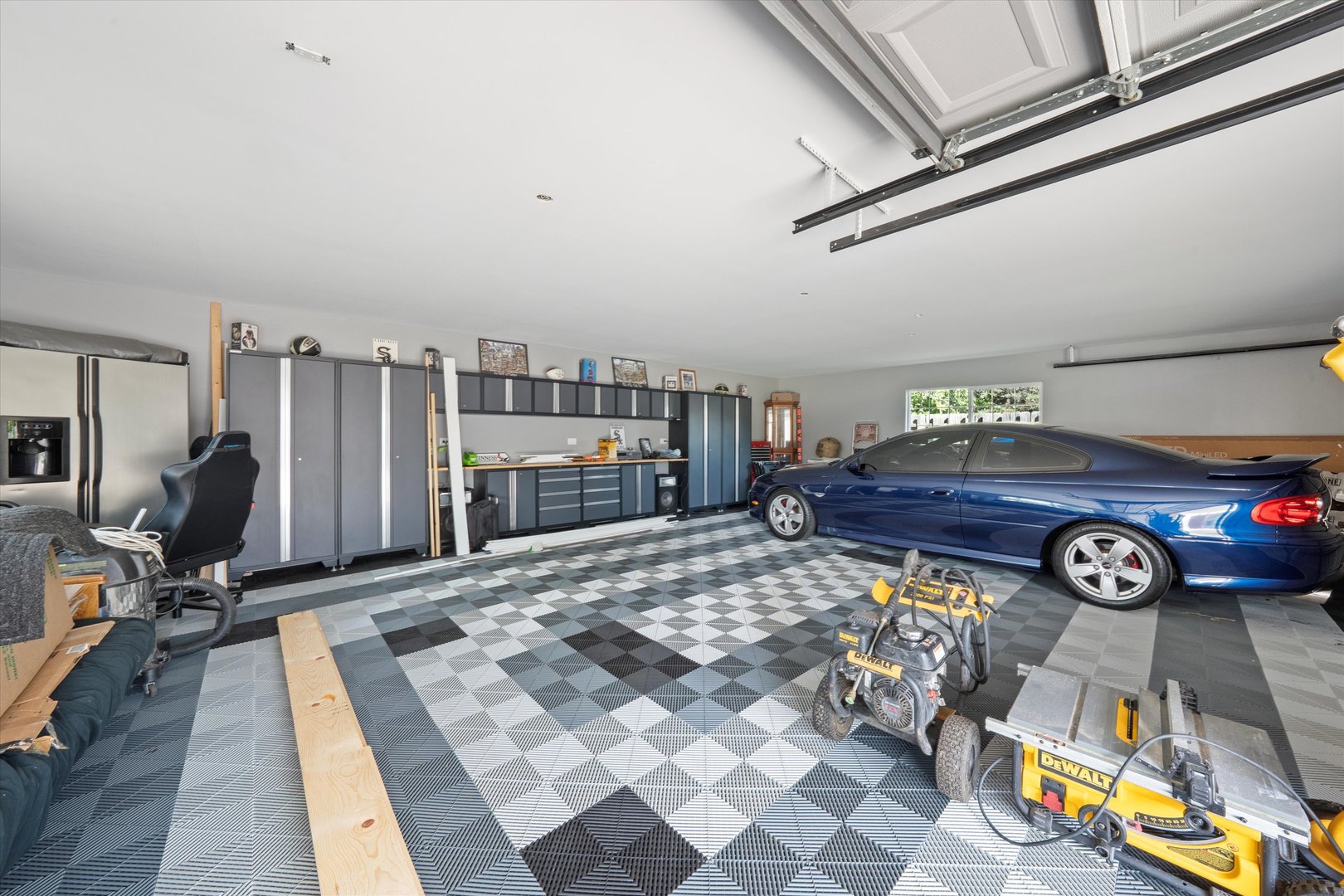 10630 S GREEN VALLEY Drive, Palos Hills, IL 60465
