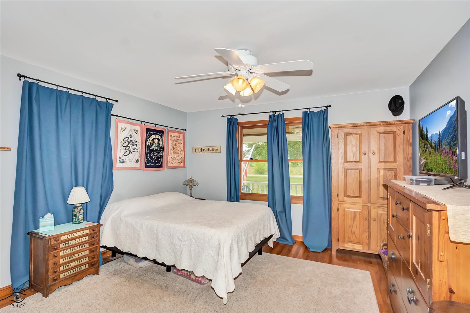 4S069 Barclay Road, Naperville, IL 60563