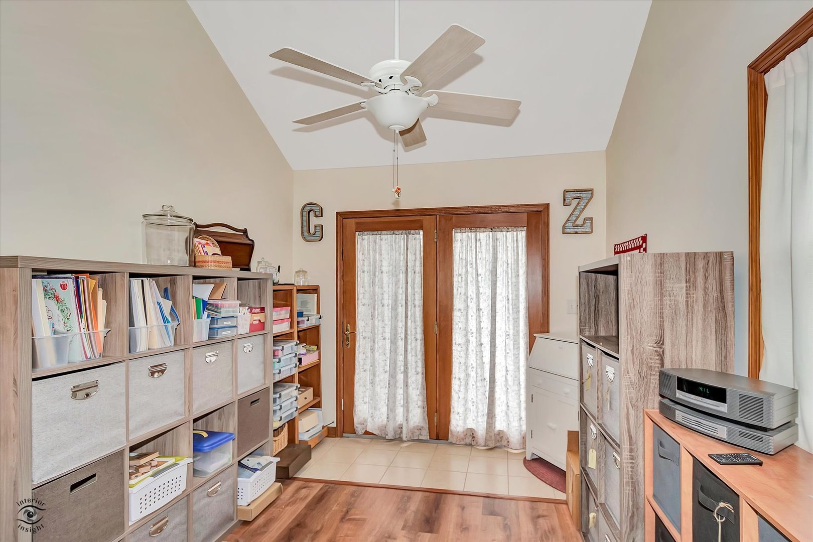 4S069 Barclay Road, Naperville, IL 60563