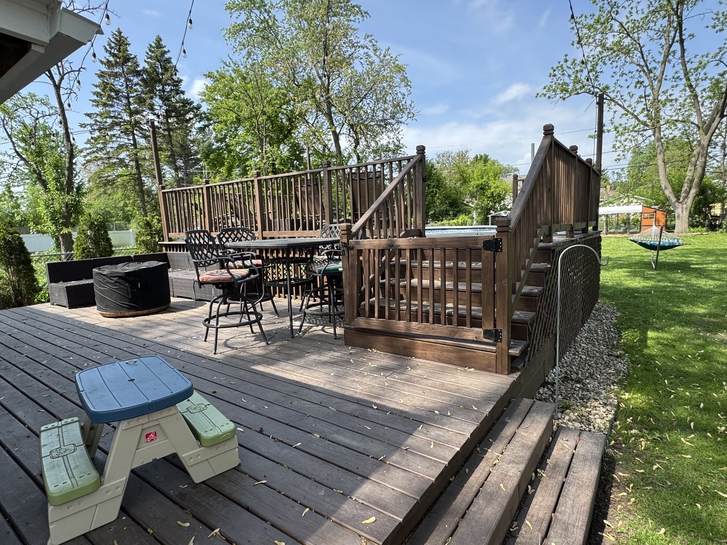 638 S Oakland Avenue, Villa Park, IL 60181