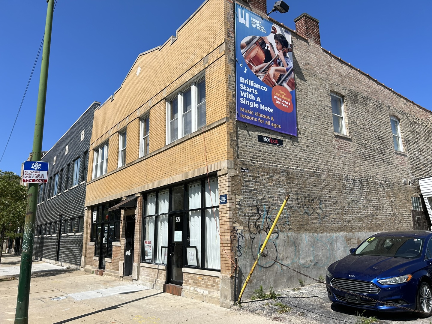 525-527 N Ashland Avenue, Chicago, IL 60622