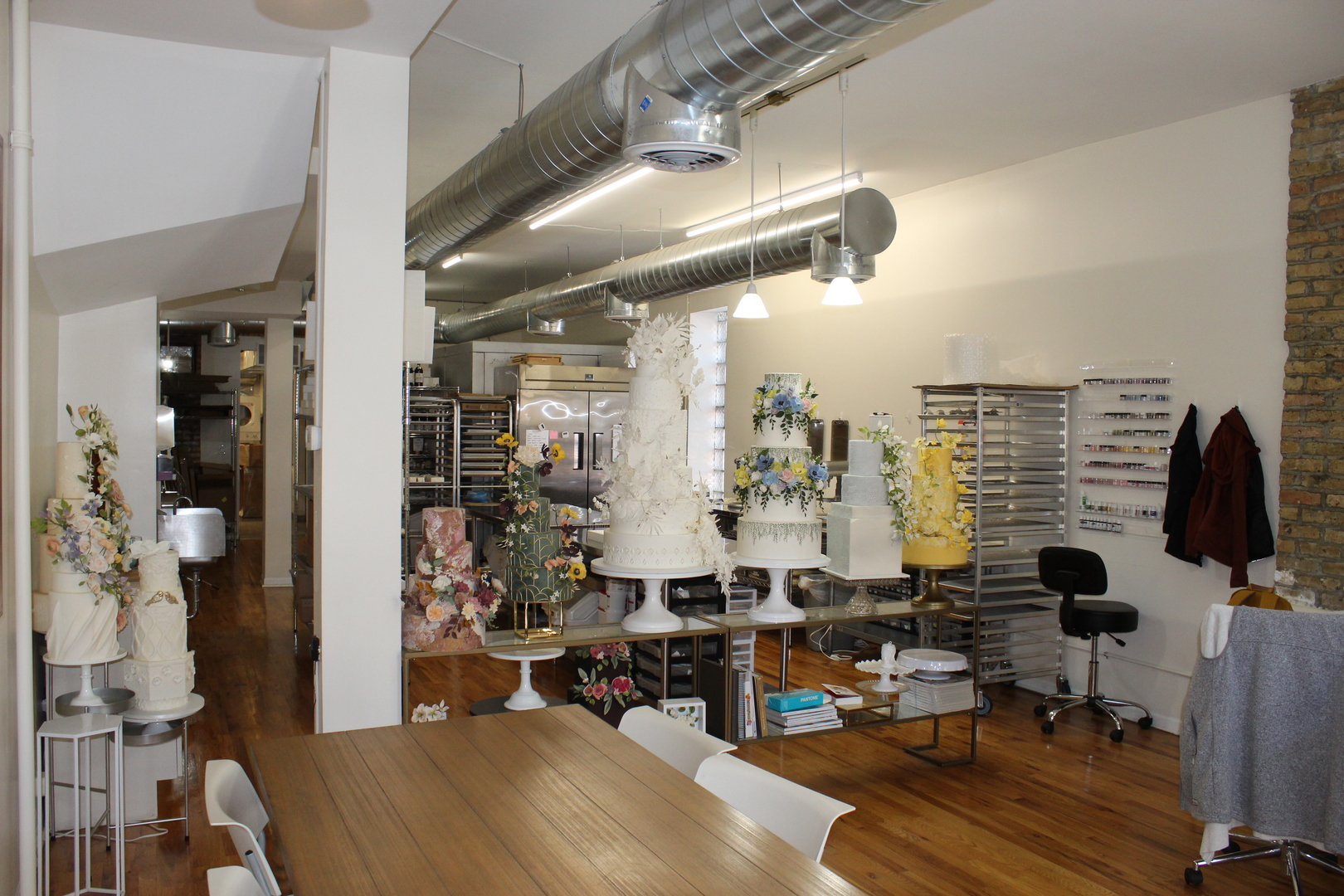 525-527 N Ashland Avenue, Chicago, IL 60622