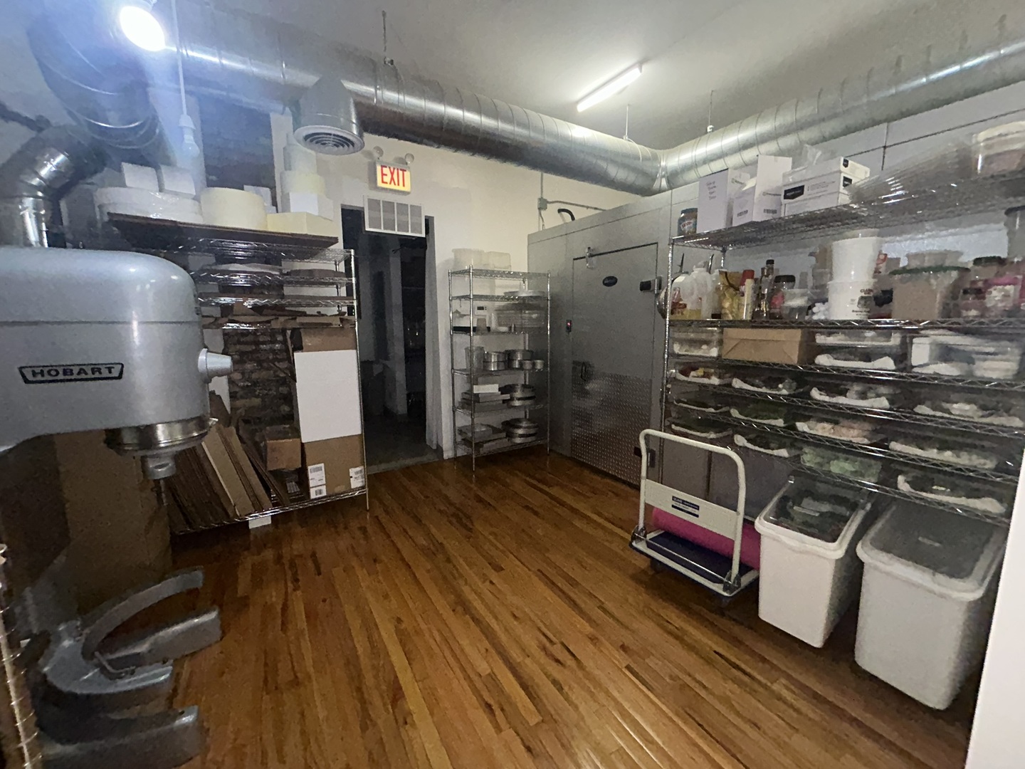 525-527 N Ashland Avenue, Chicago, IL 60622