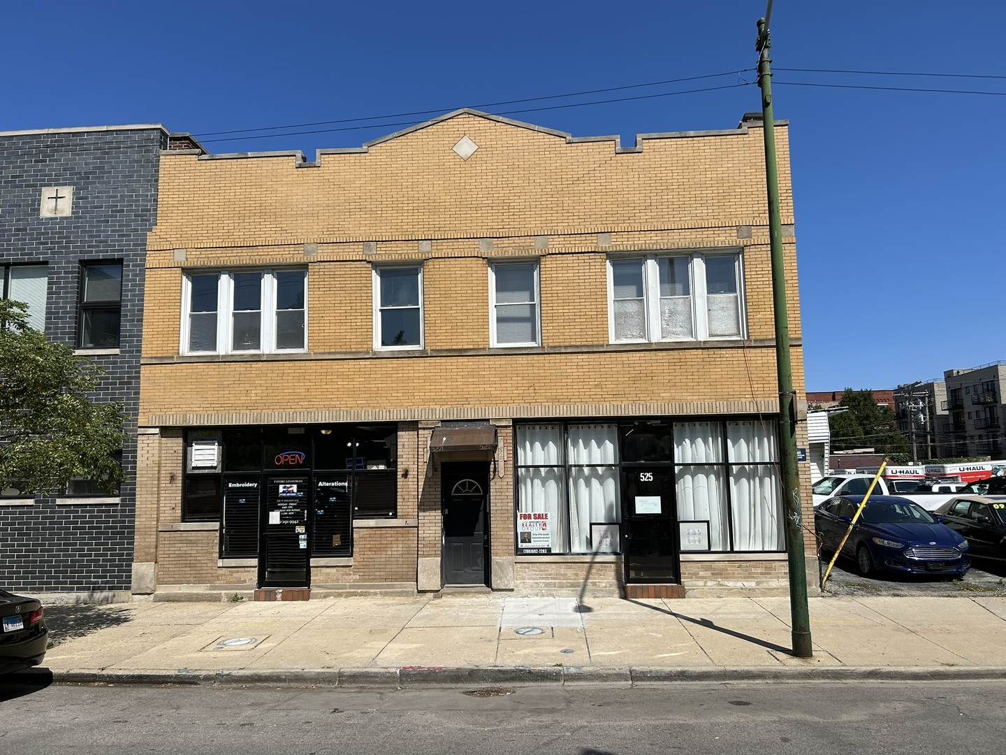 525-527 N Ashland Avenue, Chicago, IL 60622