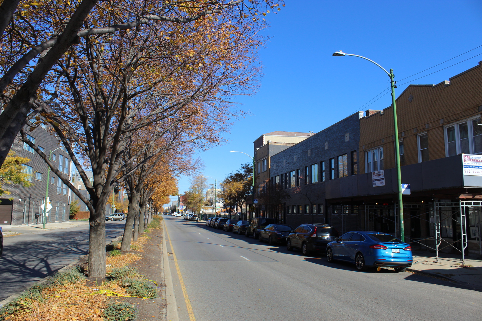 525-527 N Ashland Avenue, Chicago, IL 60622
