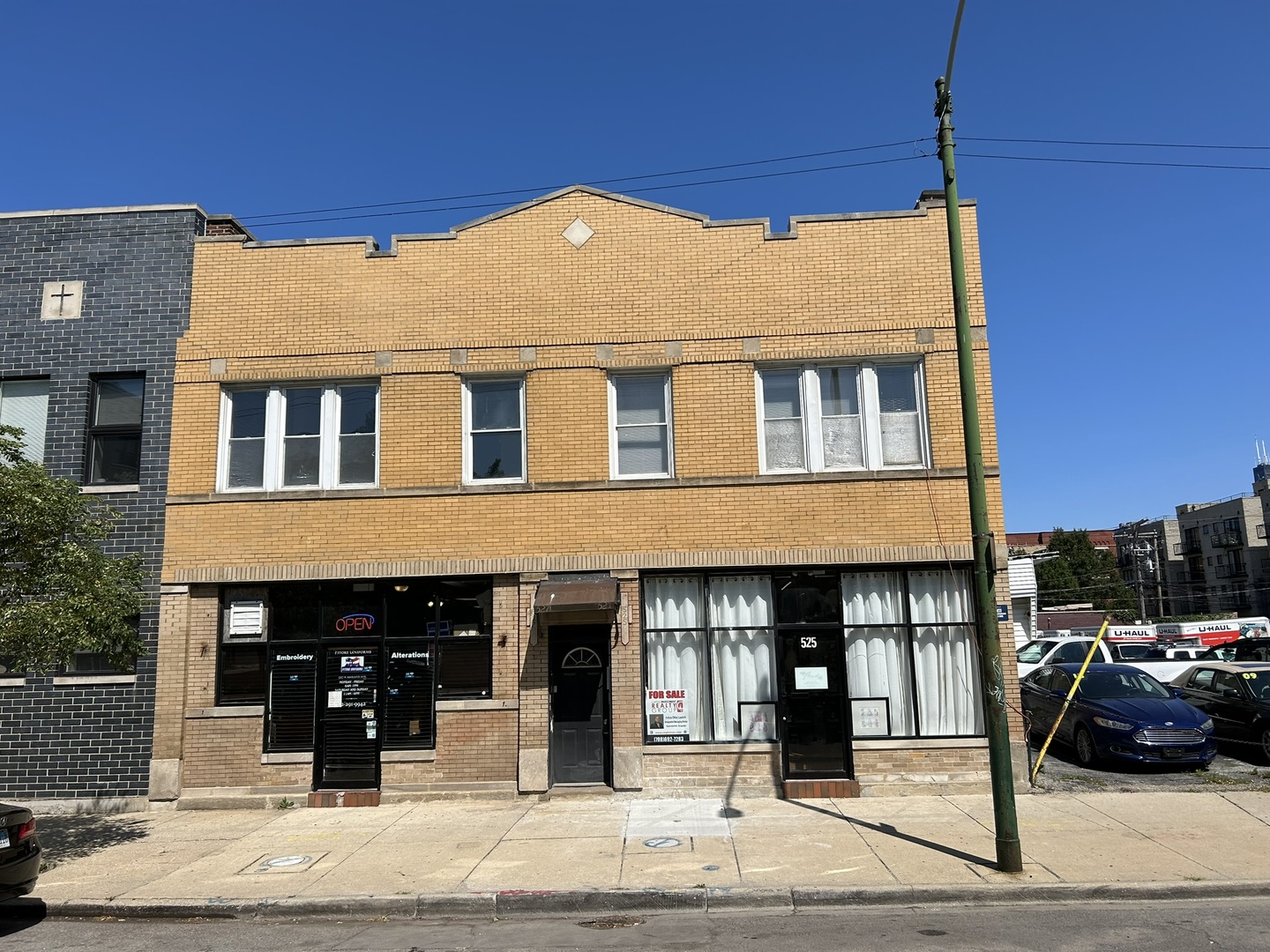 525-527 N Ashland Avenue, Chicago, IL 60622