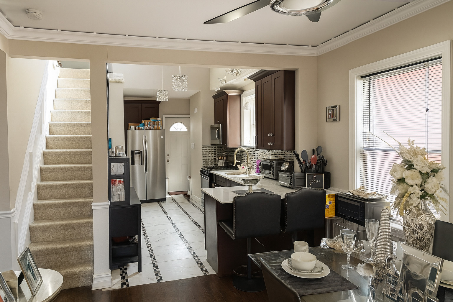 10611 S Sangamon Street, Chicago, IL 60643