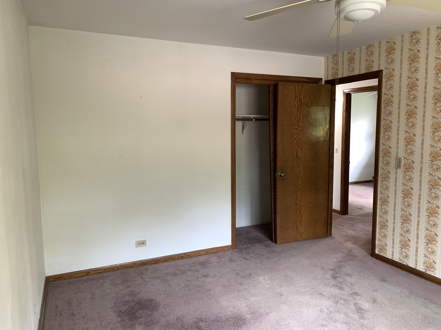 6541 Crescent Court, Oak Lawn, IL 60453
