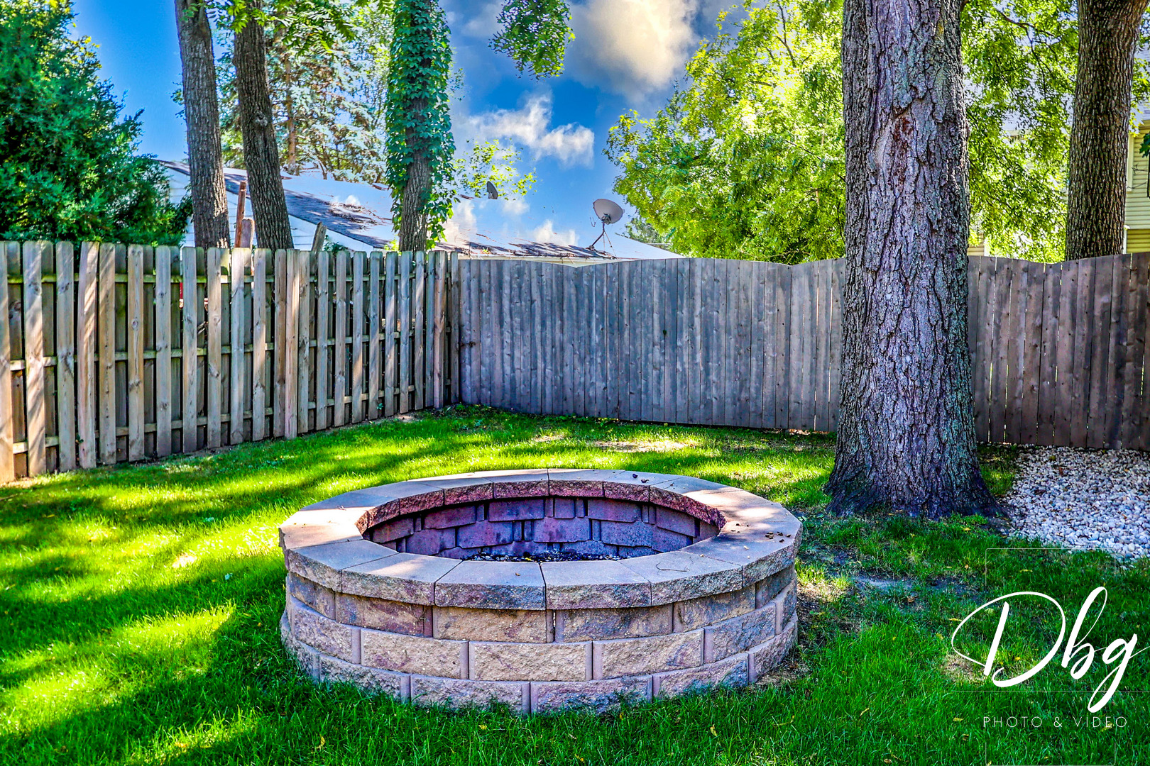 25721 W Lakeview Avenue, Wauconda, IL 60084