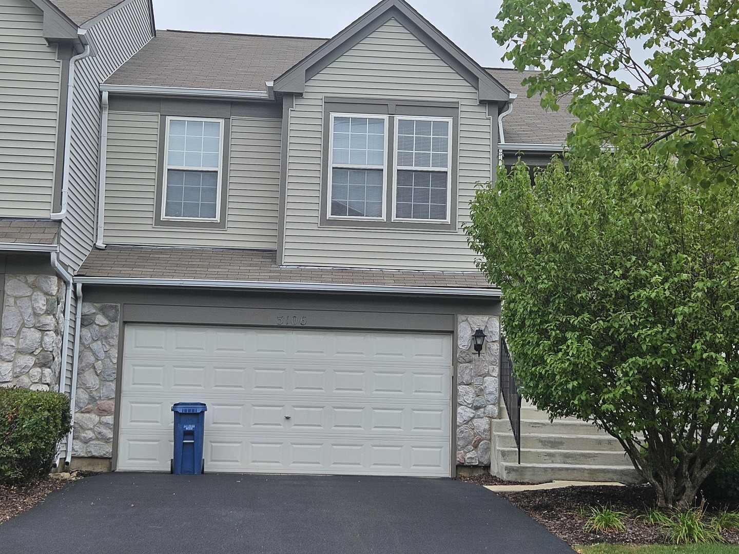3106 Bromley Lane #3106, Aurora, IL 60502