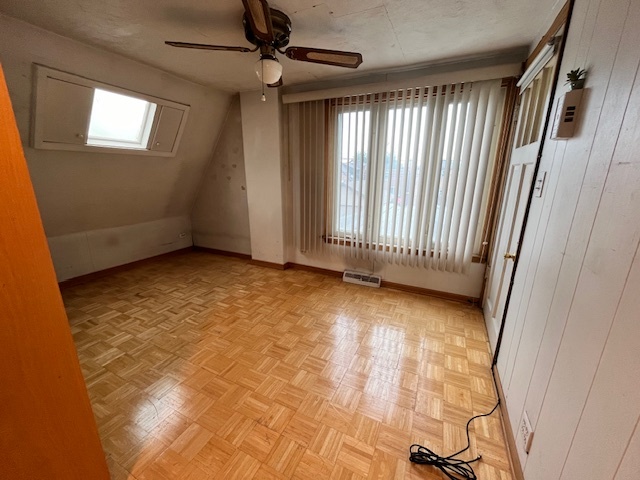 6135 S Massasoit Avenue, Chicago, IL 60638