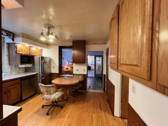 6135 S Massasoit Avenue, Chicago, IL 60638