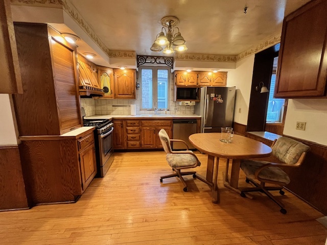 6135 S Massasoit Avenue, Chicago, IL 60638