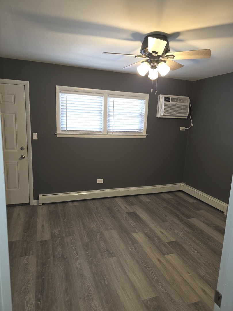 1115 Holiday Lane #17, Des Plaines, IL 60016
