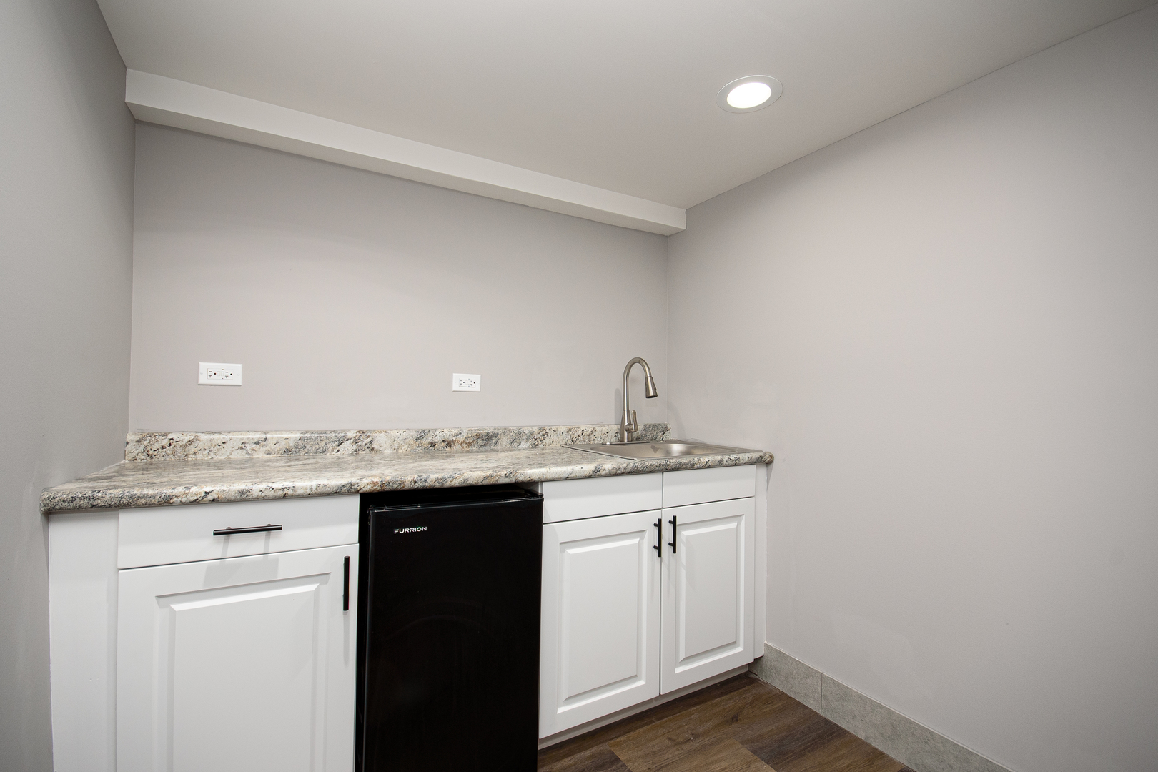 9049 S Parnell Avenue, Chicago, IL 60620