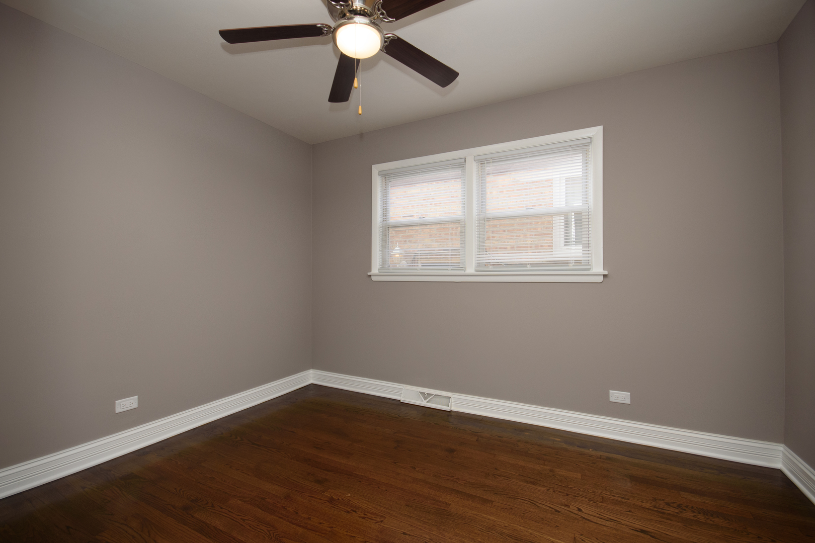 9049 S Parnell Avenue, Chicago, IL 60620