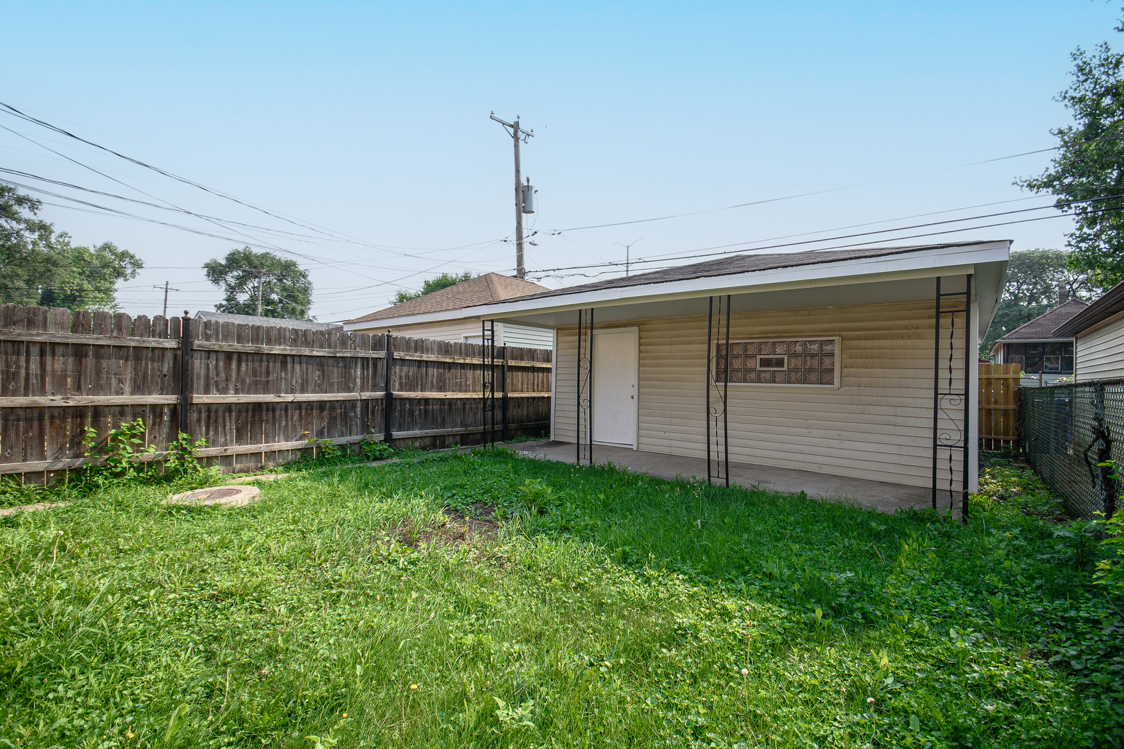 9049 S Parnell Avenue, Chicago, IL 60620