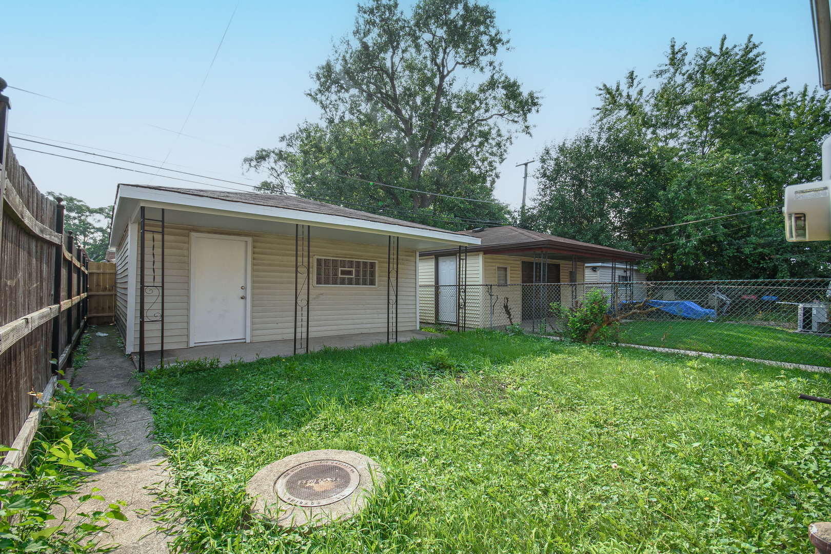 9049 S Parnell Avenue, Chicago, IL 60620
