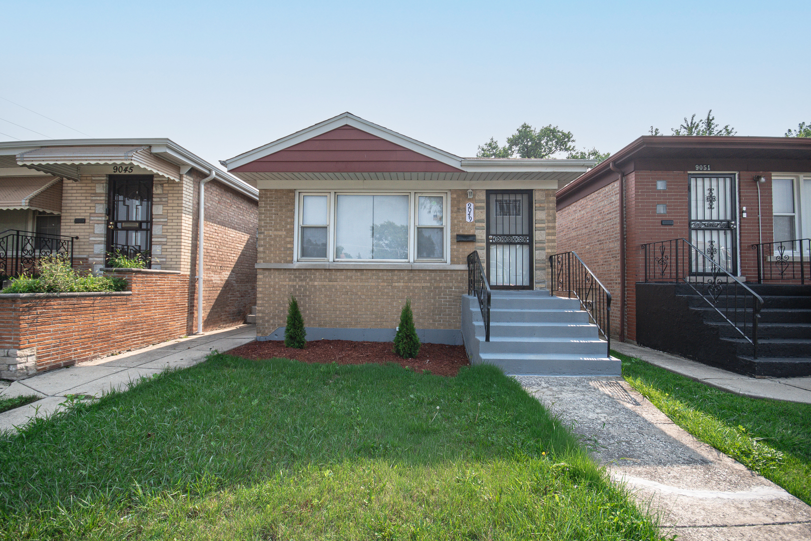 9049 S Parnell Avenue, Chicago, IL 60620