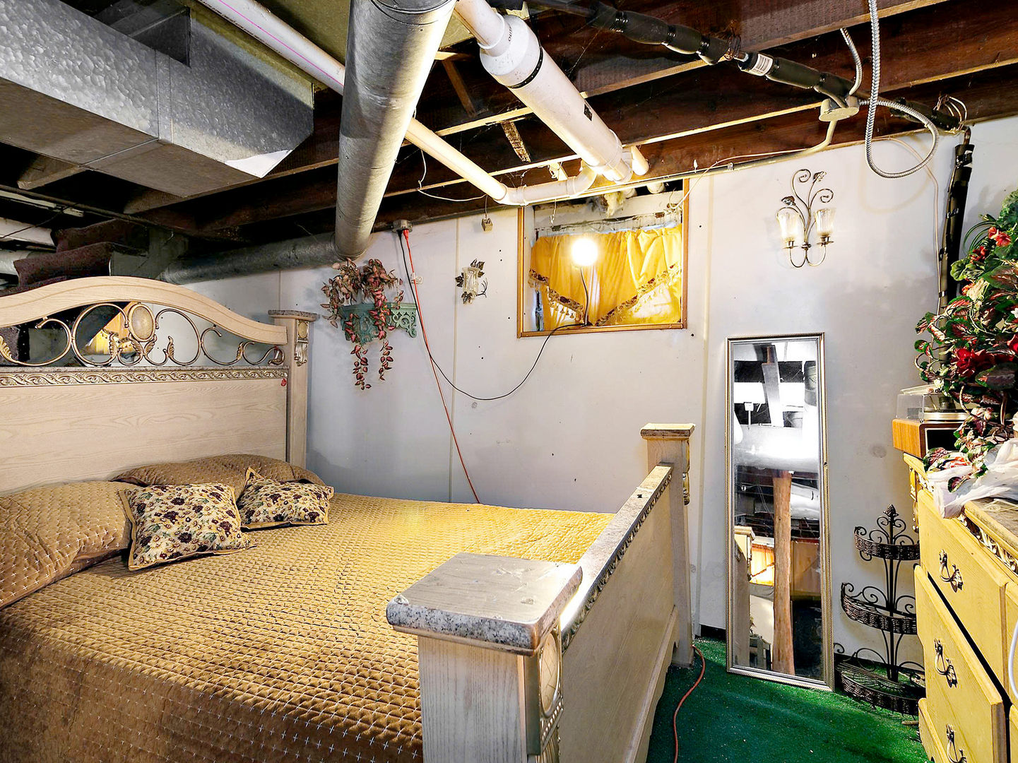 971 N Cleveland Street, Kankakee, IL 60901