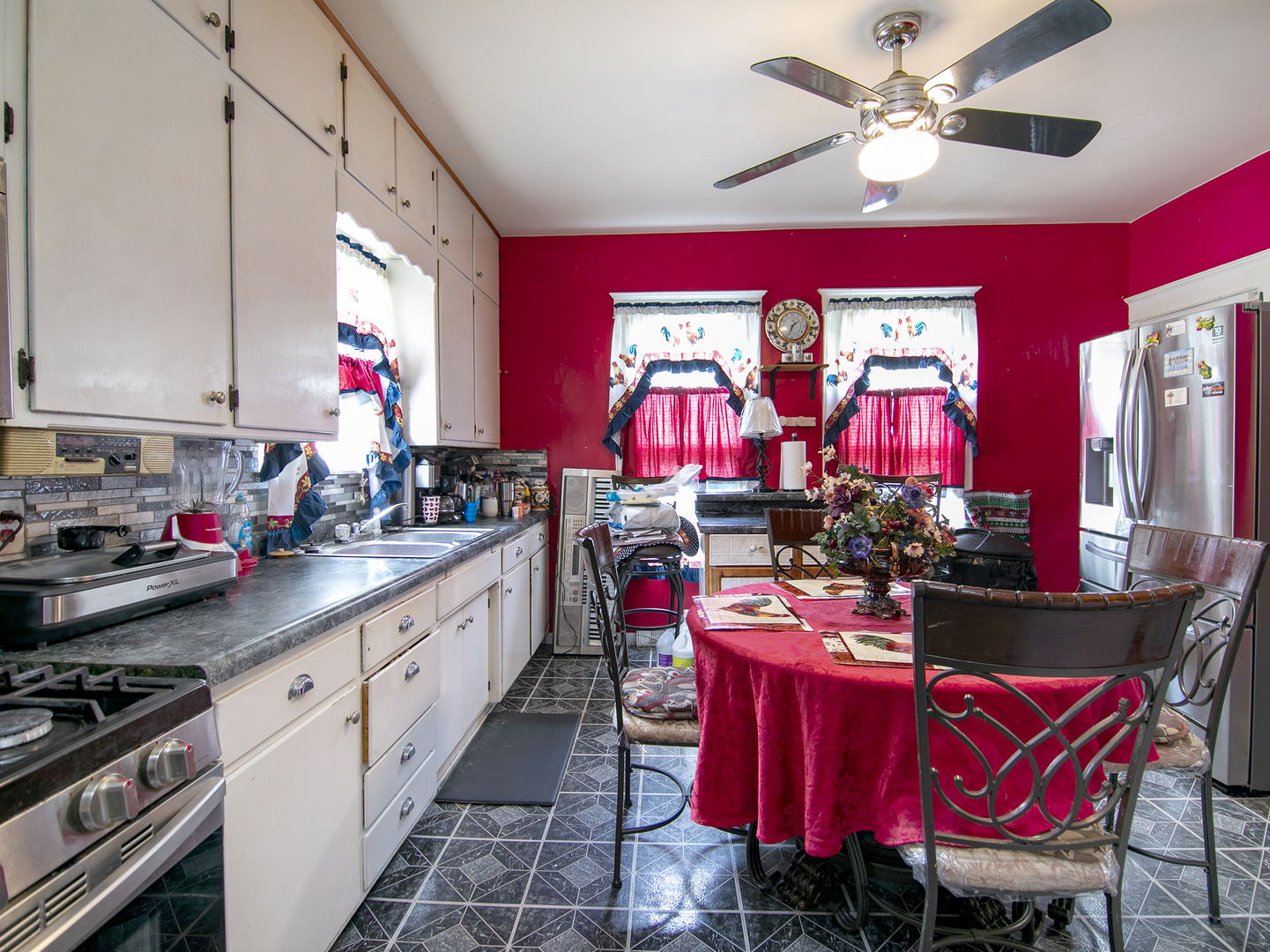 971 N Cleveland Street, Kankakee, IL 60901