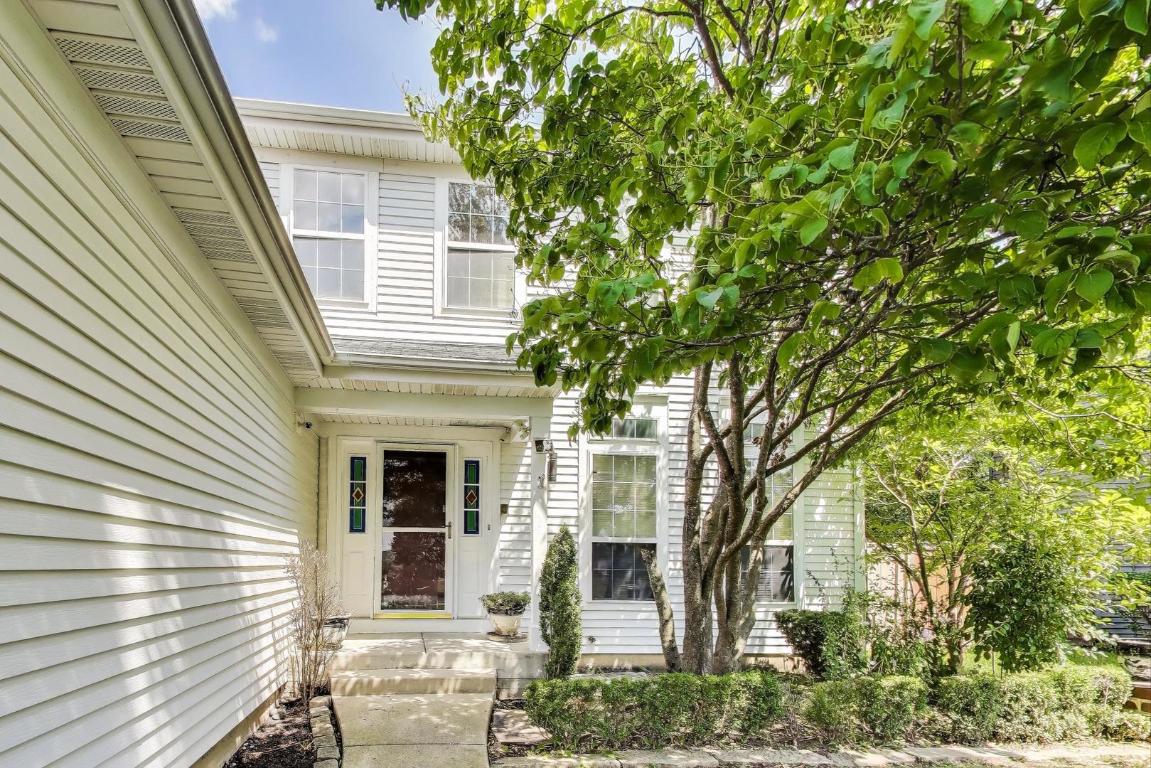 548 W Sweet Clover Road, Round Lake, IL 60073