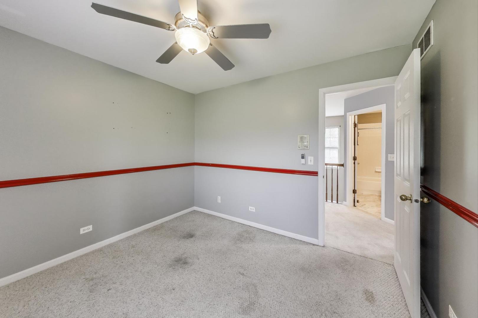548 W Sweet Clover Road, Round Lake, IL 60073