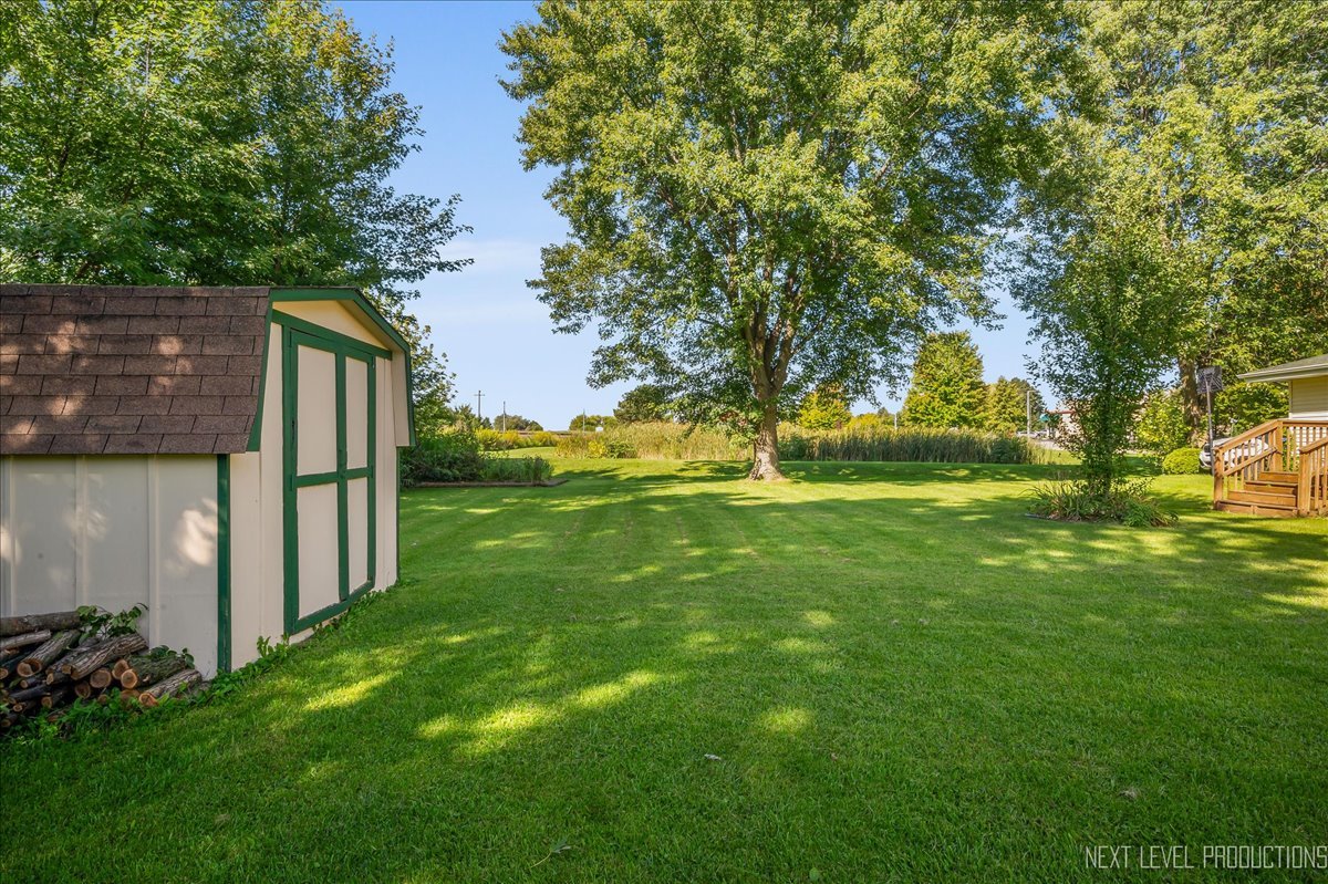 635 James Street, Hinckley, IL 60520