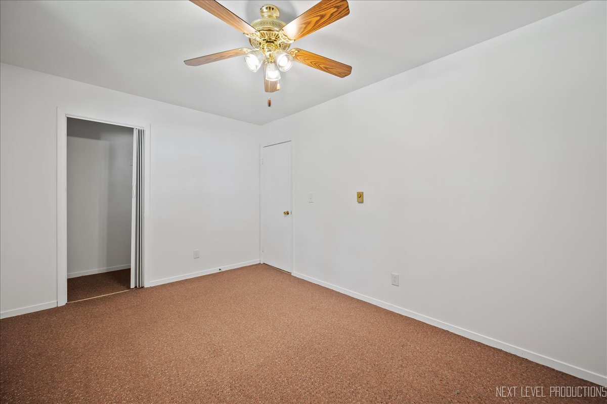 635 James Street, Hinckley, IL 60520