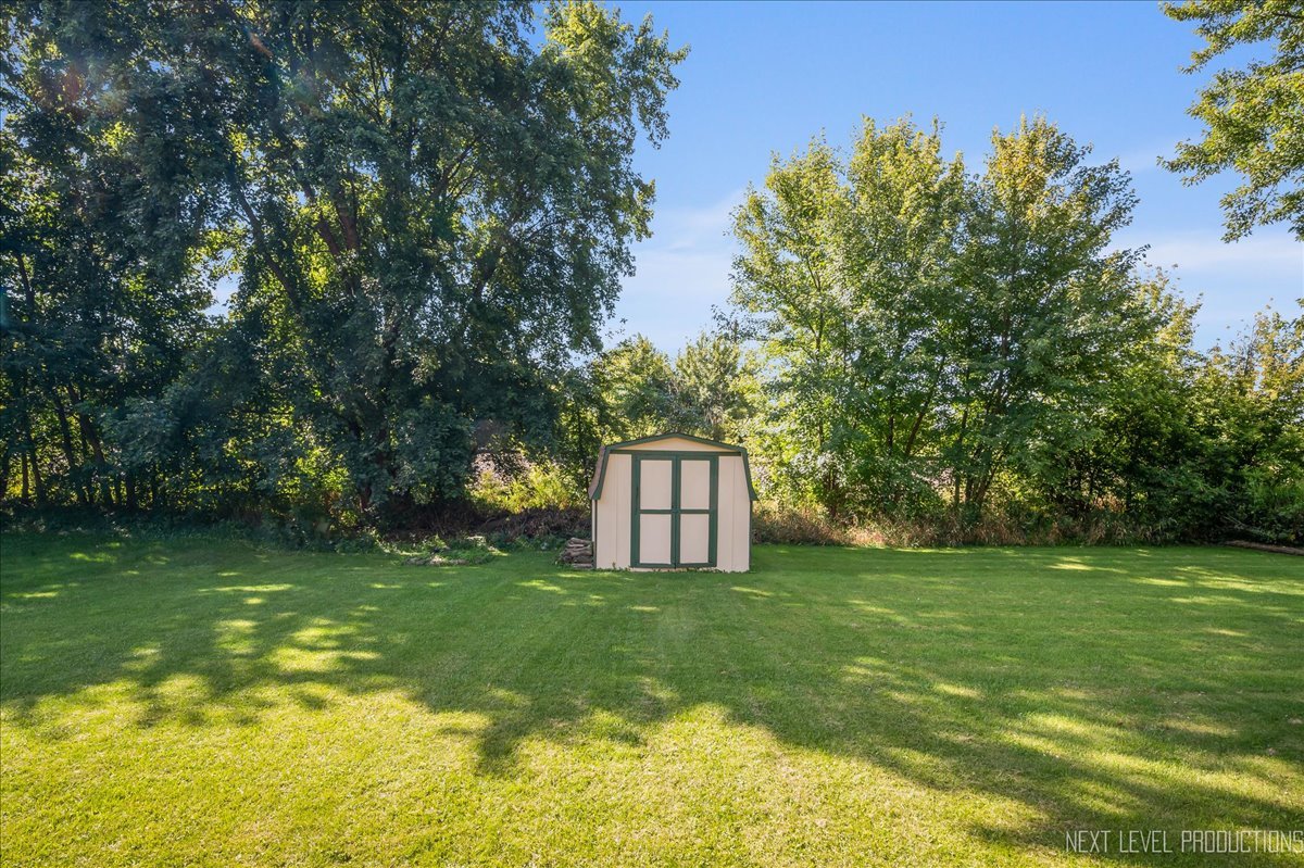 635 James Street, Hinckley, IL 60520