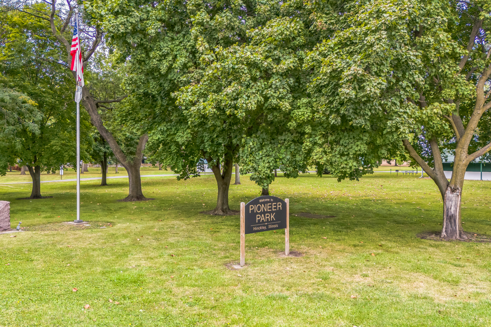 121 Christensen Street, Hinckley, IL 60520
