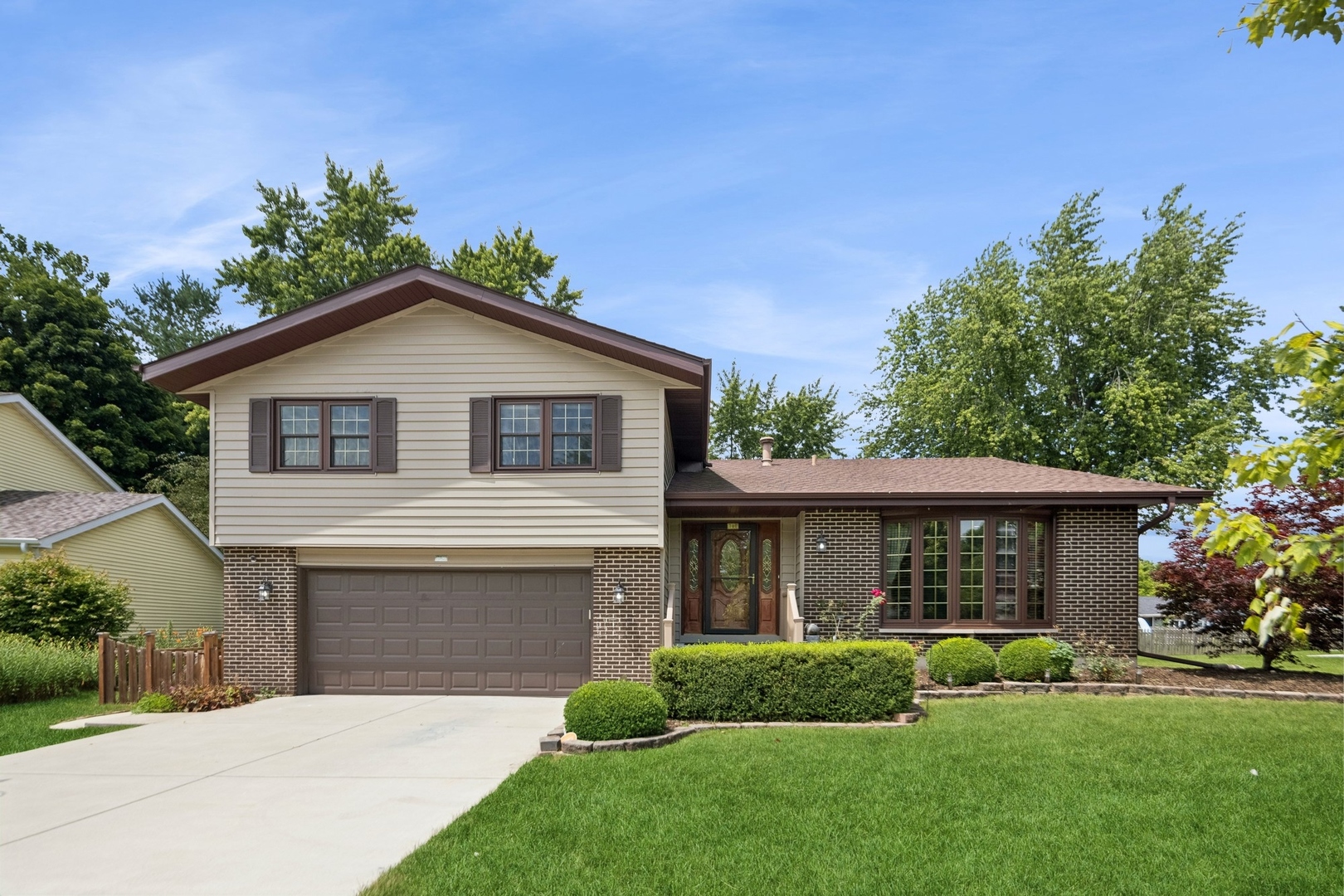 15216 S Clover Court, Plainfield, IL 60544