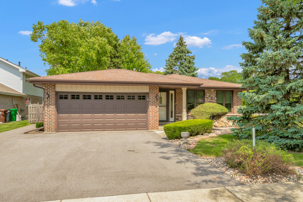6402 Jeanette Court, Tinley Park, IL 60477