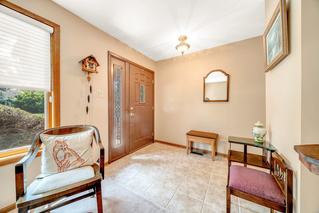 6402 Jeanette Court, Tinley Park, IL 60477