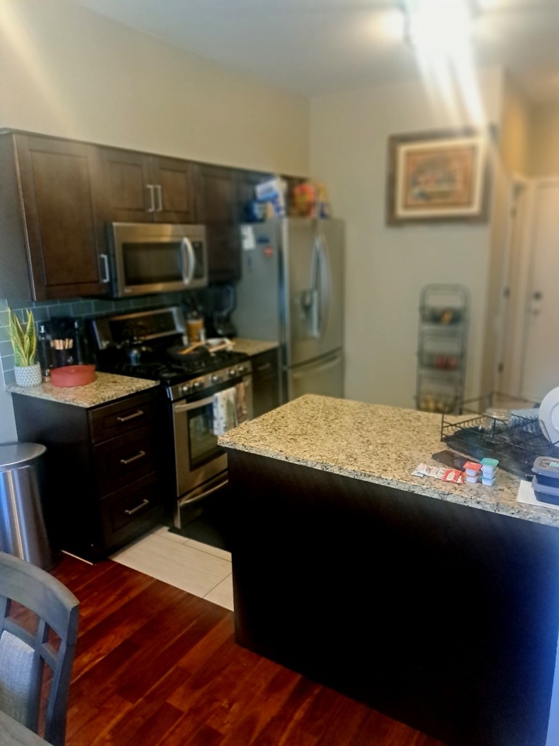 761 Verde Vista Court, Elgin, IL 60123