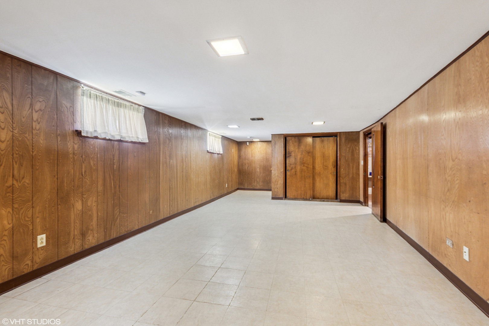 10624 Lawler Avenue, Oak Lawn, IL 60453