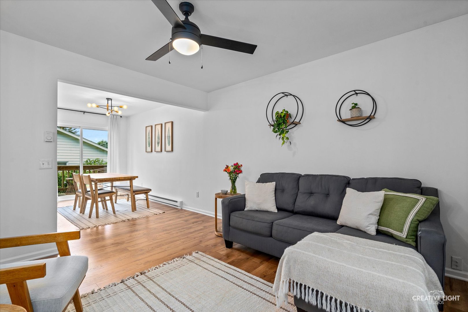 5 Kent Avenue, Crystal Lake, IL 60014