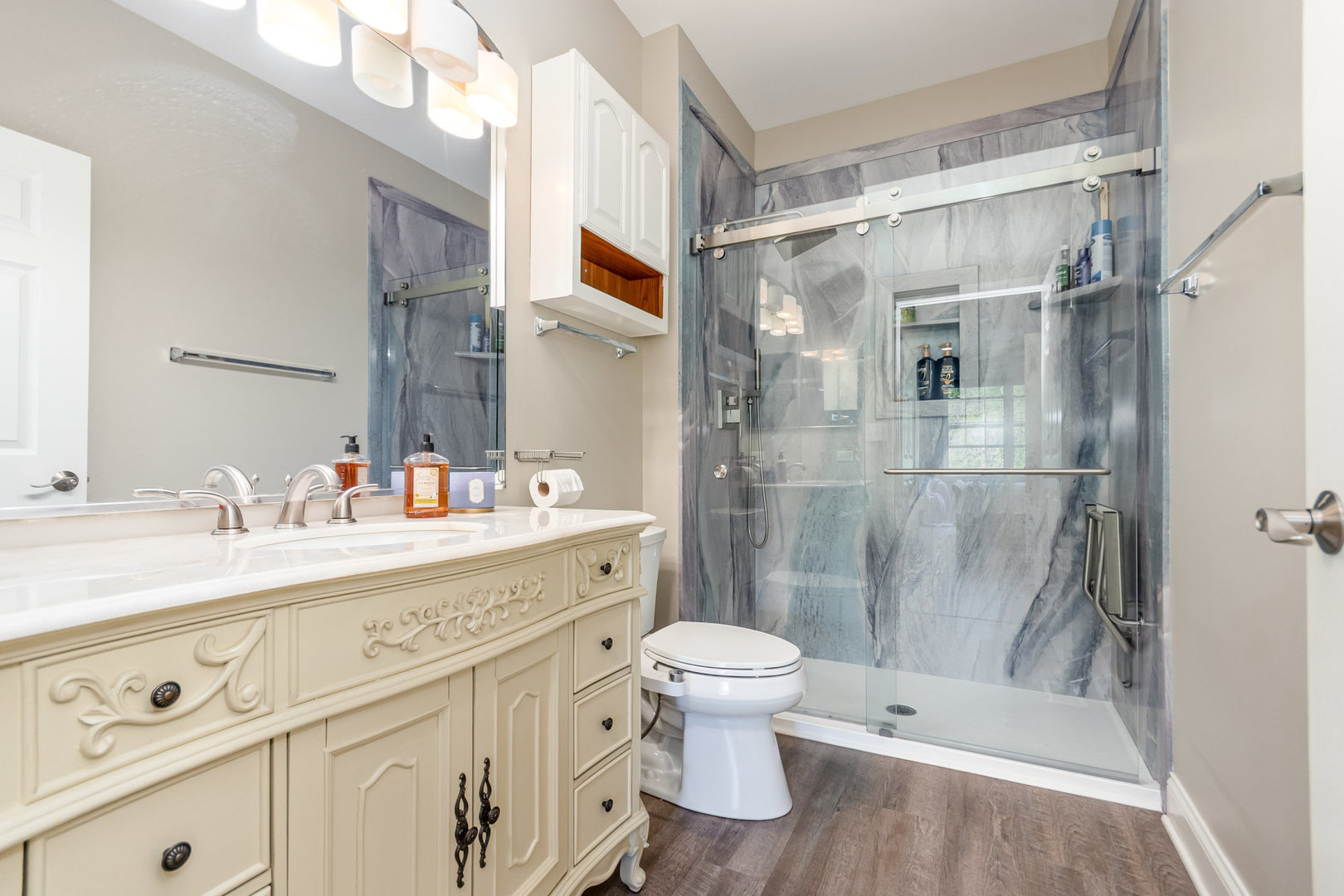 954 Genesee Drive #954, Naperville, IL 60563
