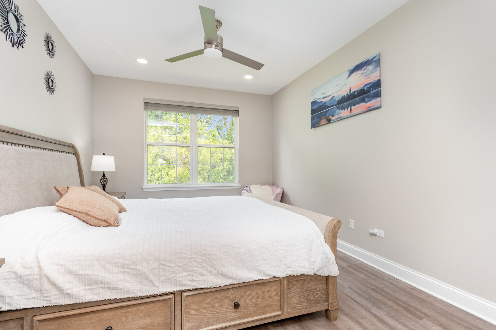 954 Genesee Drive #954, Naperville, IL 60563