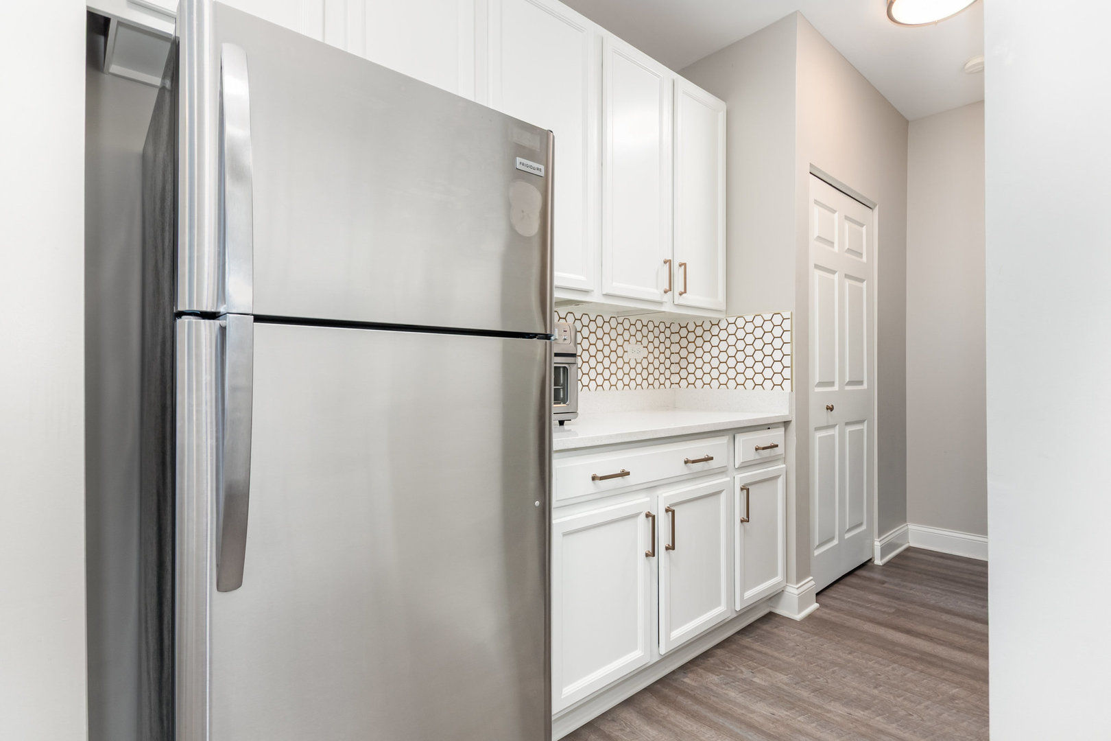 954 Genesee Drive #954, Naperville, IL 60563