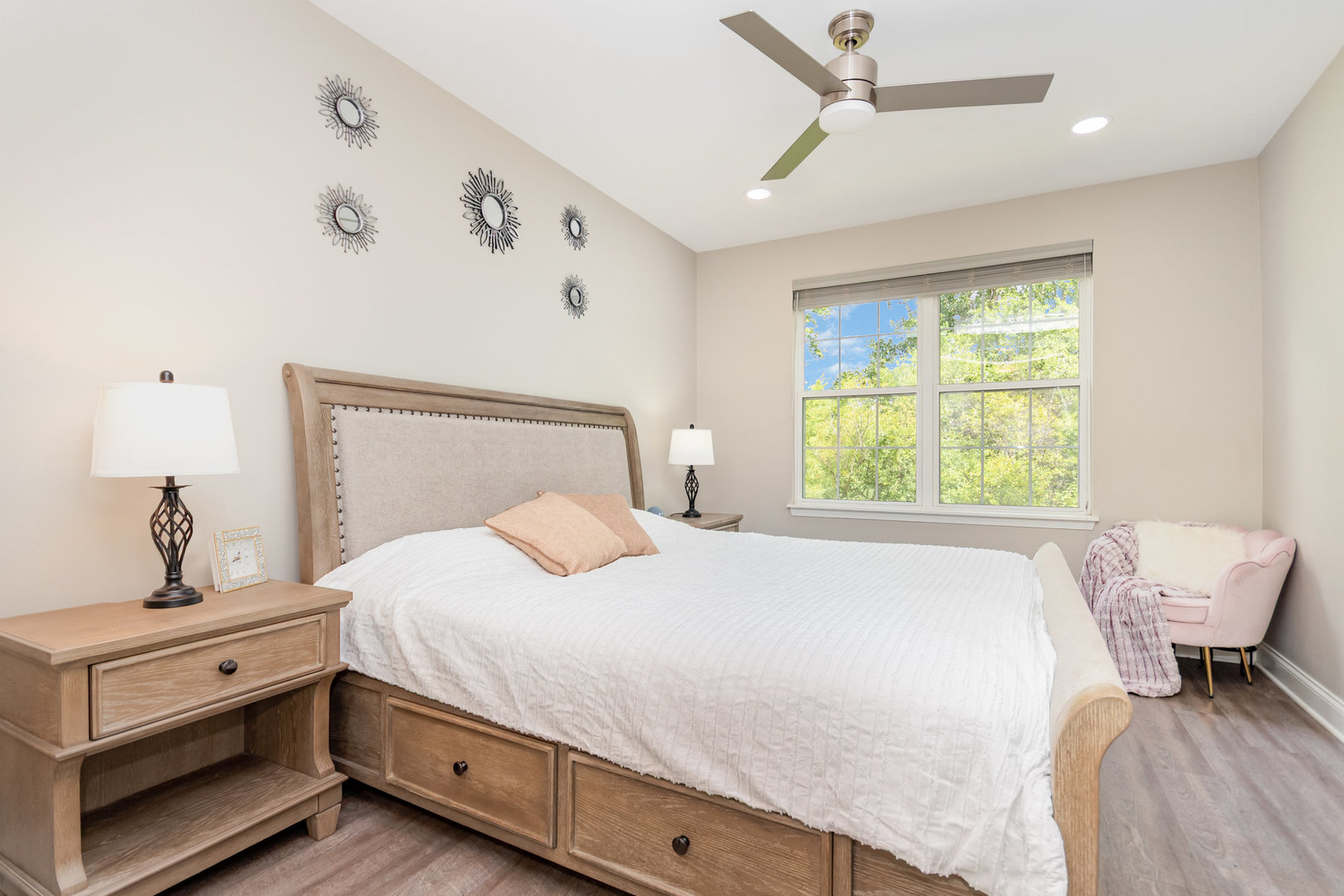 954 Genesee Drive #954, Naperville, IL 60563