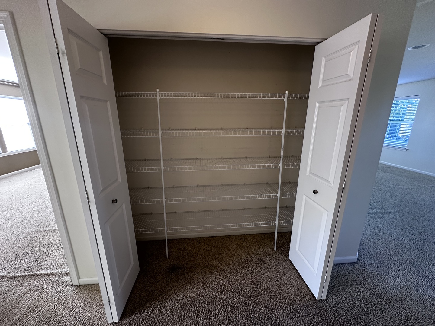 3134 Kyra Lane, Elgin, IL 60124