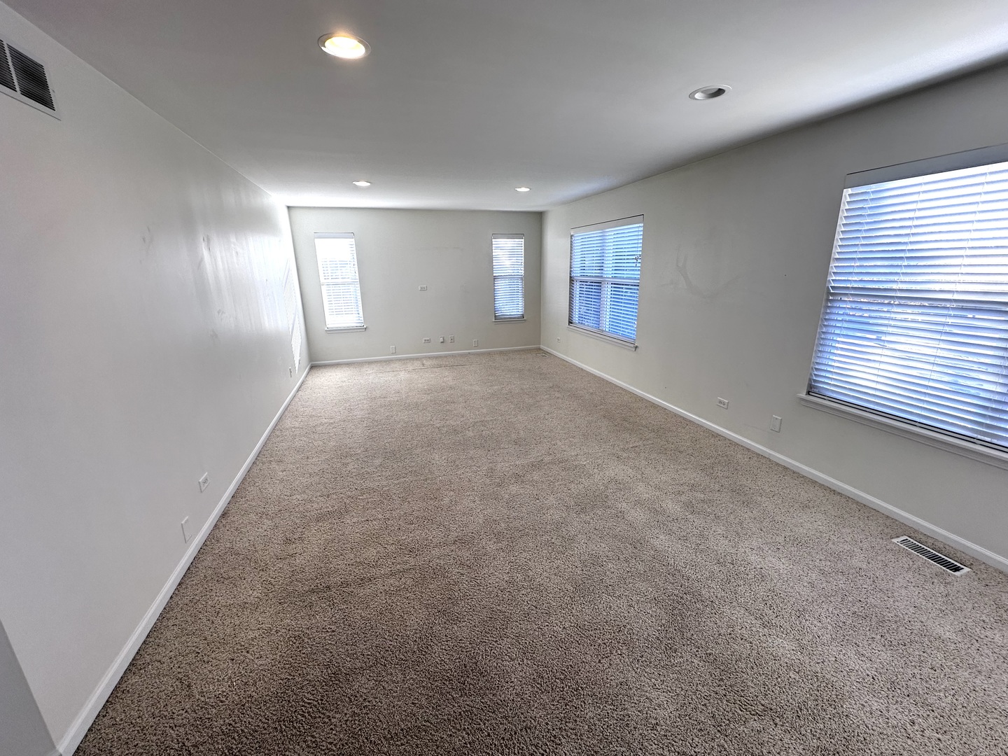 3134 Kyra Lane, Elgin, IL 60124