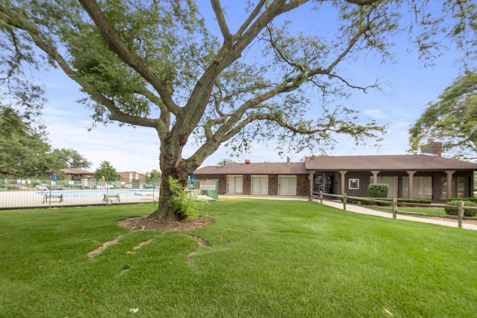17960 Royal Oak Court #1N, Tinley Park, IL 60477